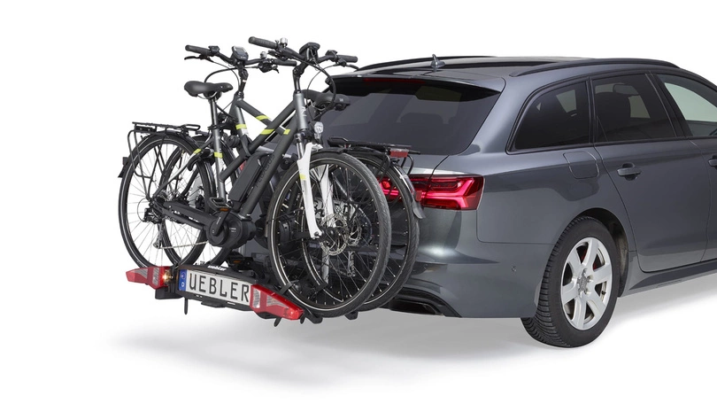 Bagażnik samochodowy Uebler i21 90* na 2 rowery