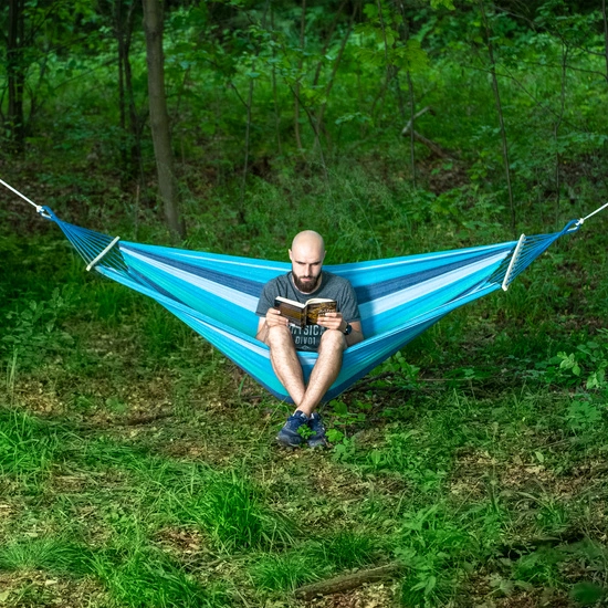 Hamak z drewnianą belka 70cm NILS CAMP NC9004 niebieski-ciemnoniebieski