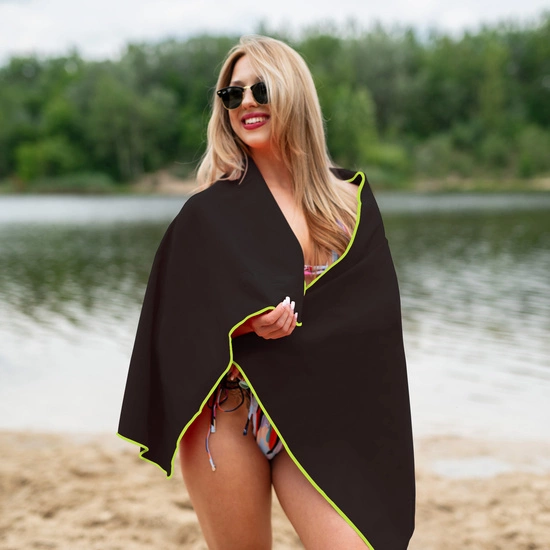 Ręcznik z mikrofibry NILS NCR11 140 x 70 cm czarny