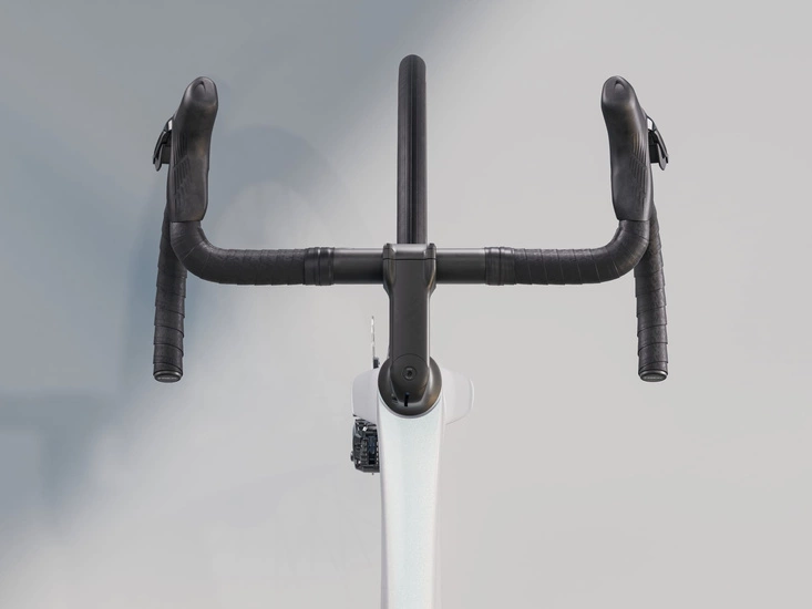 Rower szosowy Trek Madone SL 6 Gen 8 2025 white prismatic