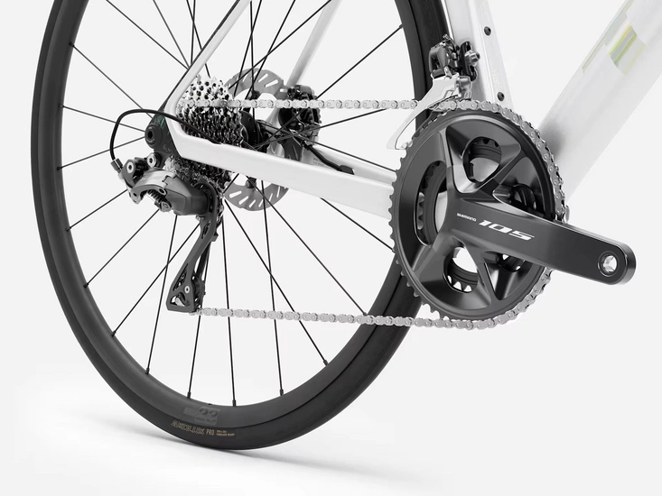 Rower szosowy Trek Madone SL 5 Gen 8 2026 crystal white