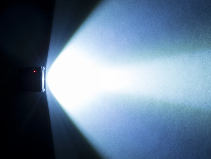 Lampka rowerowa przednia Bontrager Ion 100 R 100 lm