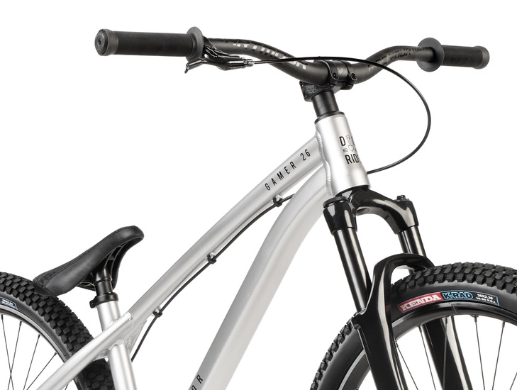 Dartmoor Gamer Intro 26 chrome