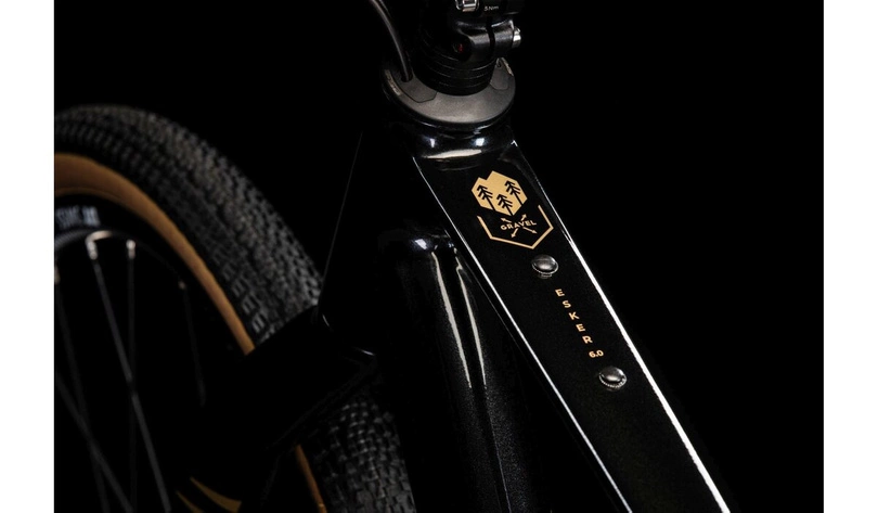 Rower gravel Kross Esker 6.0 2025 czarny