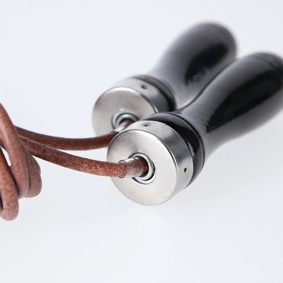 Skakanka skóra HMS SK43 czarna