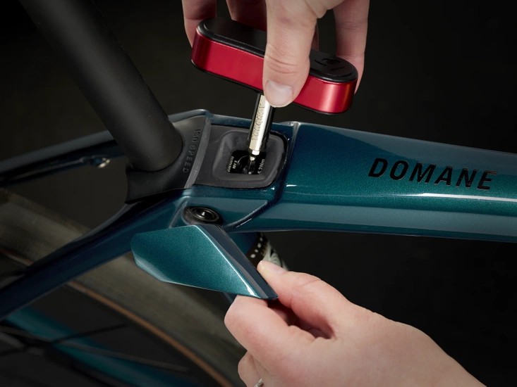 Rower szosowy Trek Domane SL 5 Gen 4 2025 aquatic