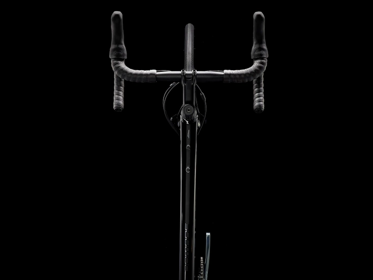 Rower szosowy Trek Domane AL 4 Disc 2023 black