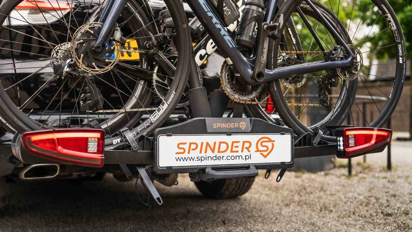 Bagażnik samochodowy SPINDER TX2 LED na 2 rowery