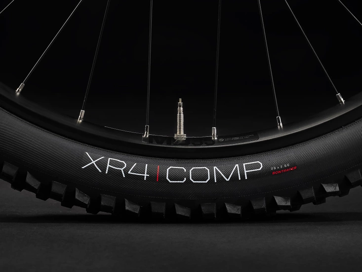 Rower elektryczny górski Trek Rail 5 625Wh Gen3 2023 mercury