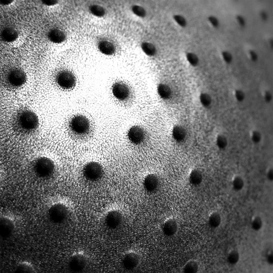 Piłka gimnastyczna masująca HMS YB03 75 cm czarna