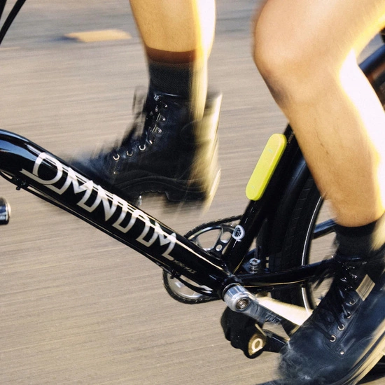 Lokalizator i alarm rowerowy Knog Scout