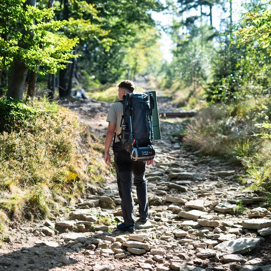 Plecak turystyczny NILS CAMP NC1992 black nordkapp 65L