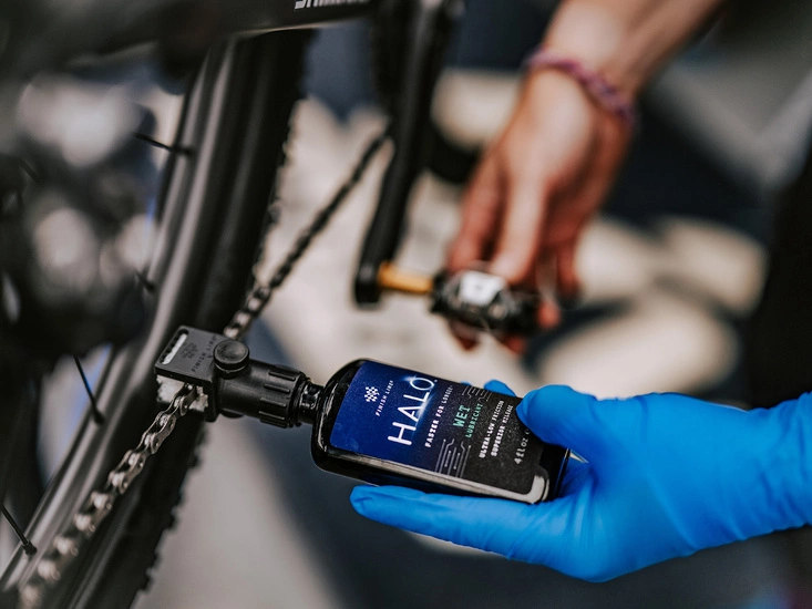 Olej do łańcucha FINISH LINE Halo Wet 120 ml