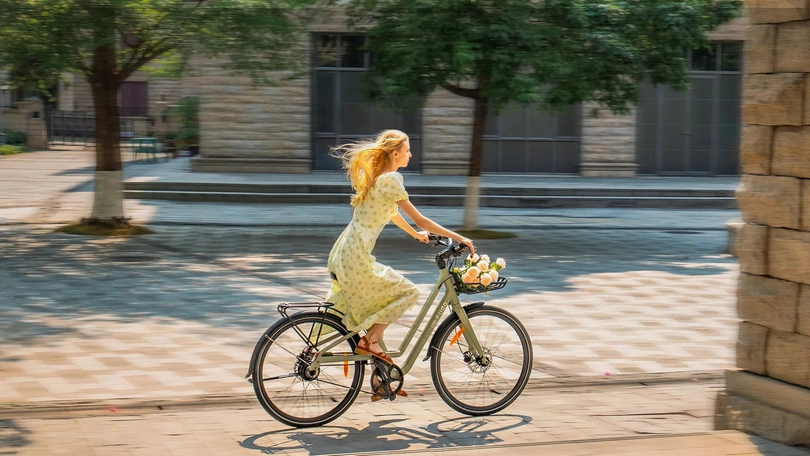 Rower elektryczny trekkingowy Fiido C700 280Wh 2025 pistachio