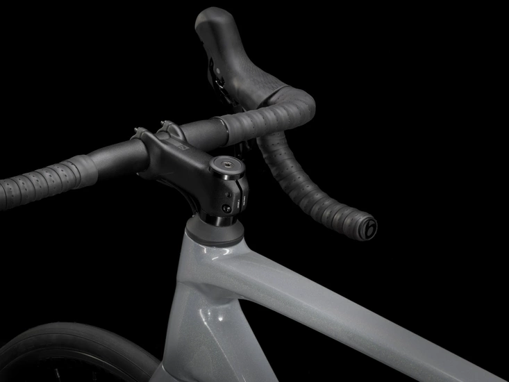 Rower szosowy Trek Emonda ALR 5 2025 slate prismatic