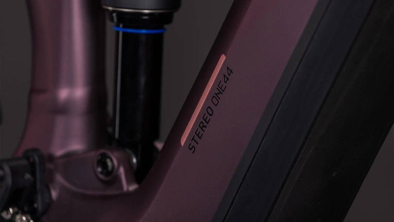 Rower elektryczny górski Cube Stereo Hybrid ONE44 PRO 800 2026 shiftblush