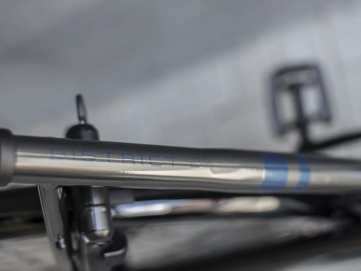 Rower trekkingowy Trek District 2 Equipped Lowstep 2023 lithium grey