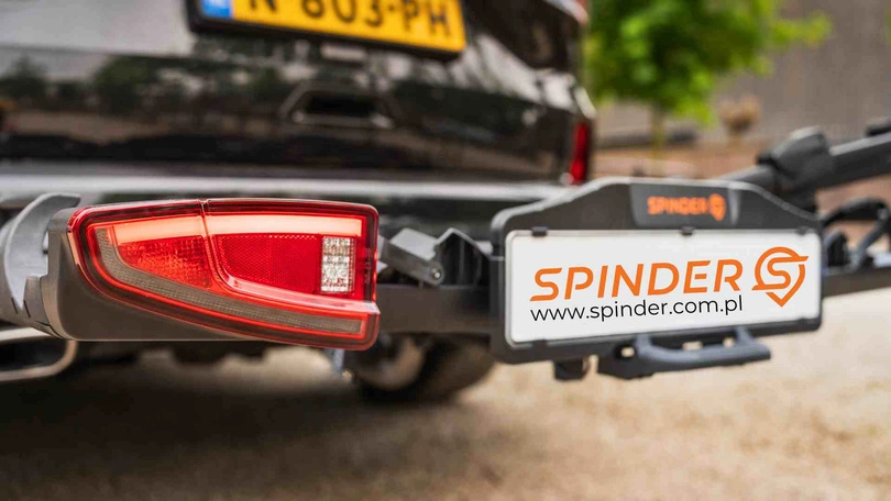 Bagażnik samochodowy SPINDER TX2 LED na 2 rowery