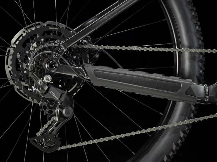 Rower elektryczny górski Trek Marlin+ 6 400Wh 2025 black