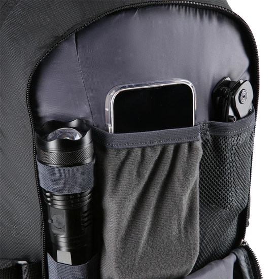 Plecak turystyczny NILS CAMP NC1942 20 L czarny ghoster