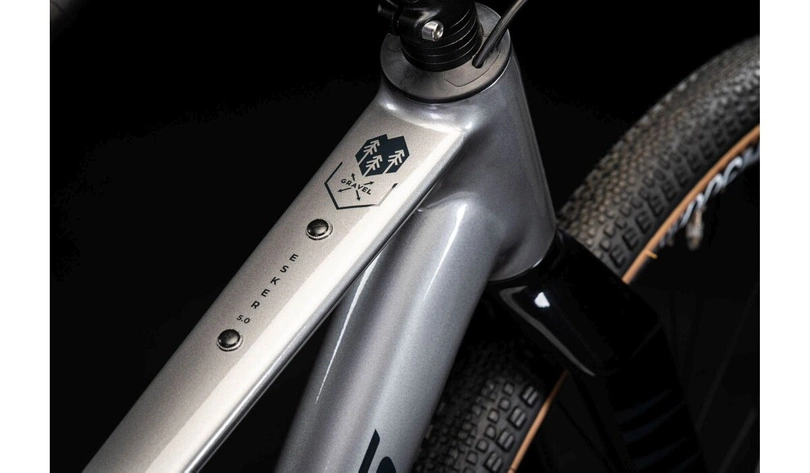 Rower gravel Kross Esker 5.0 2025 szary