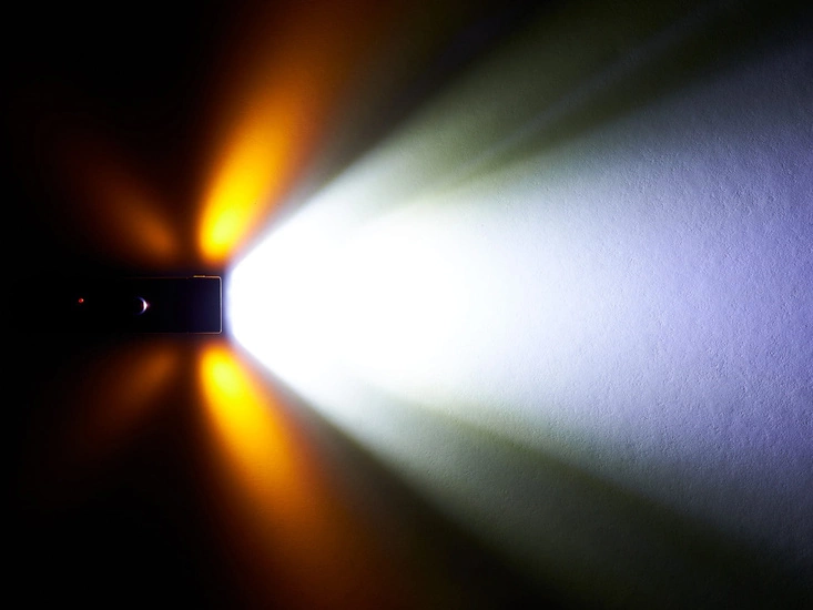 Lampka rowerowa przednia Trek Commuter Pro RT 1000 lm