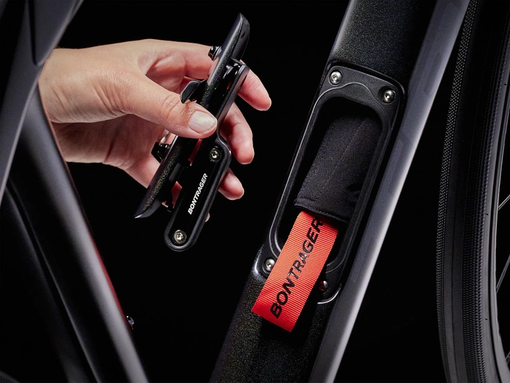 Rower szosowy Trek Domane SL 6 Gen 4 2024 black