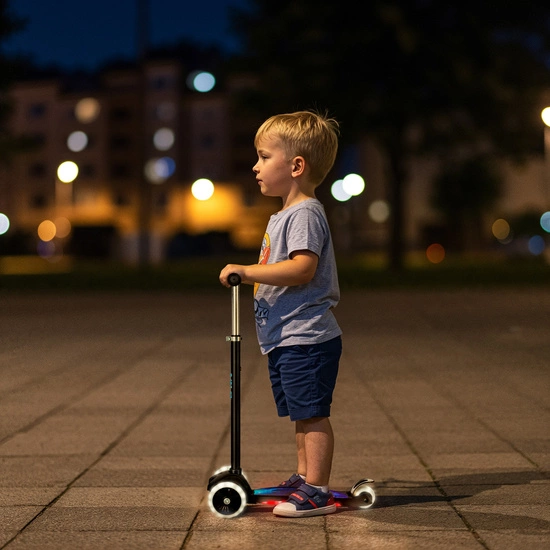 Hulajnoga dziecięca led NILS FUN HLB1310 czarny