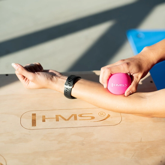 Piłka lacrosse do masażu HMS BLC01 różowa