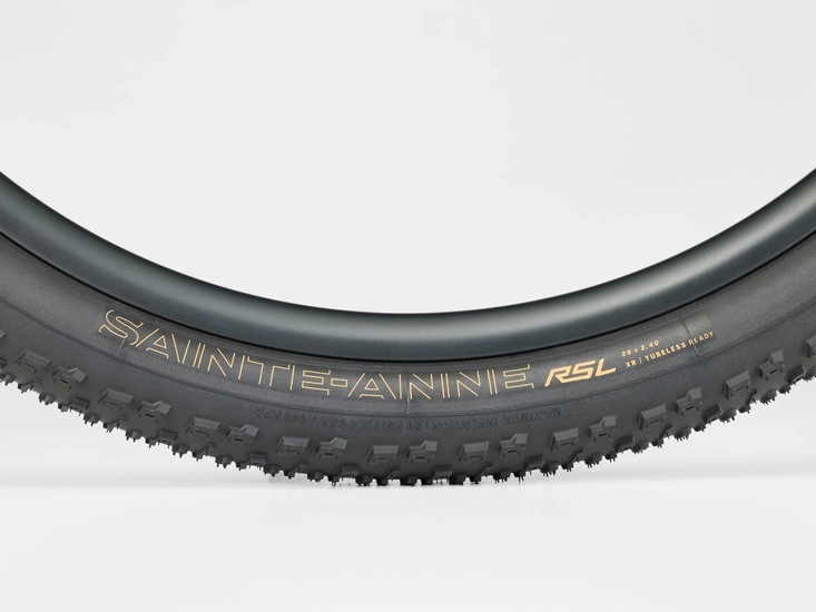 Opona rowerowa Bontrager Sainte-Anne RSL XR TLR 29" x 2.4"