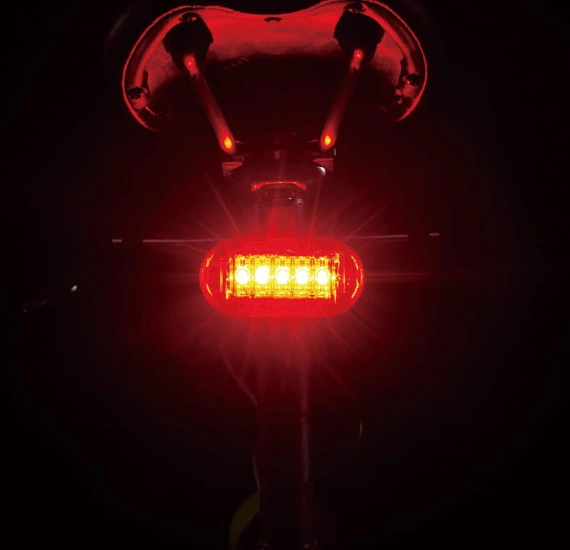 Lampka tylna Lezyne Omni 5