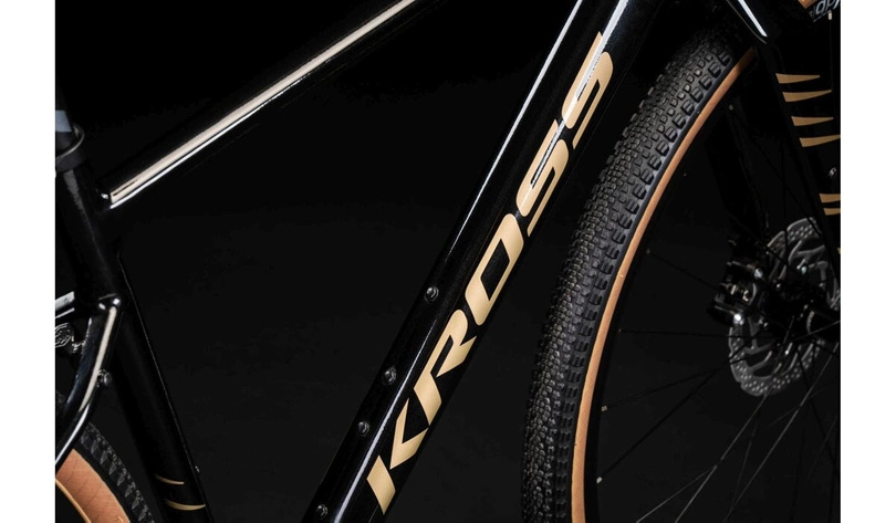 Rower gravel Kross Esker 6.0 2025 czarny