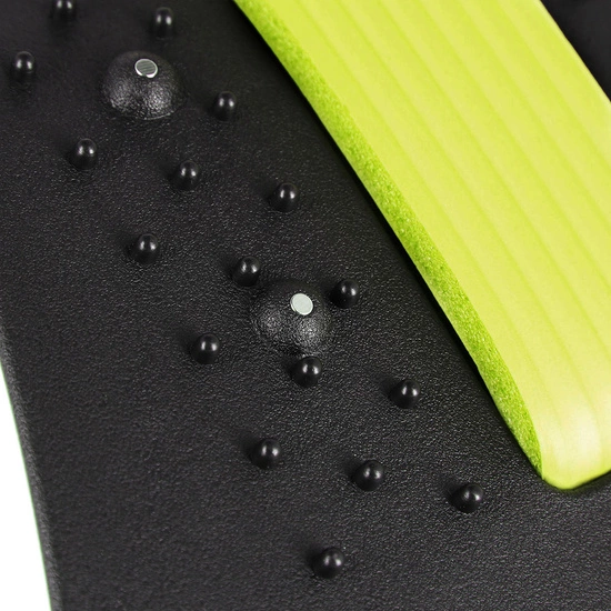 Przyrząd do rozciągania pleców z magnesami HMS PRP02 zielony